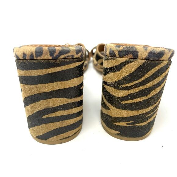 Free People Charlie-V Block Heel Sandal in Leopard Zebra Print Size 10 EU 40 - Picture 6 of 9